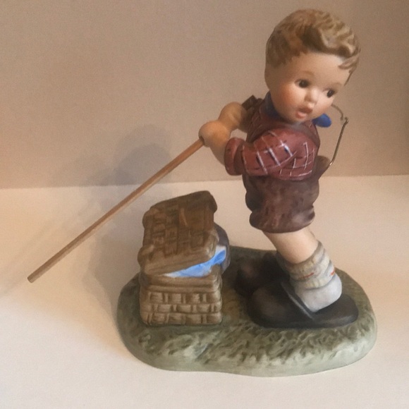 Berta Goebel “Fishing for Trouble” - Picture 8 of 8